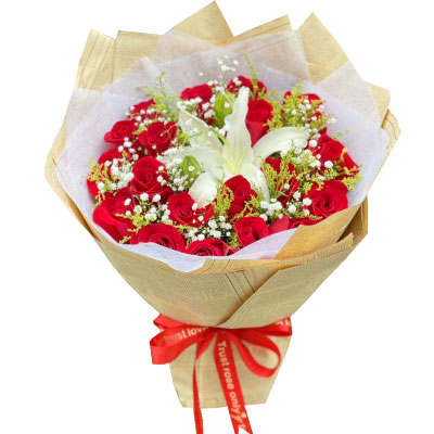 滁州19朵红玫瑰1支百合，永恒之美