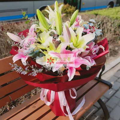 滁州8支多头百合，万事如意喜上加喜